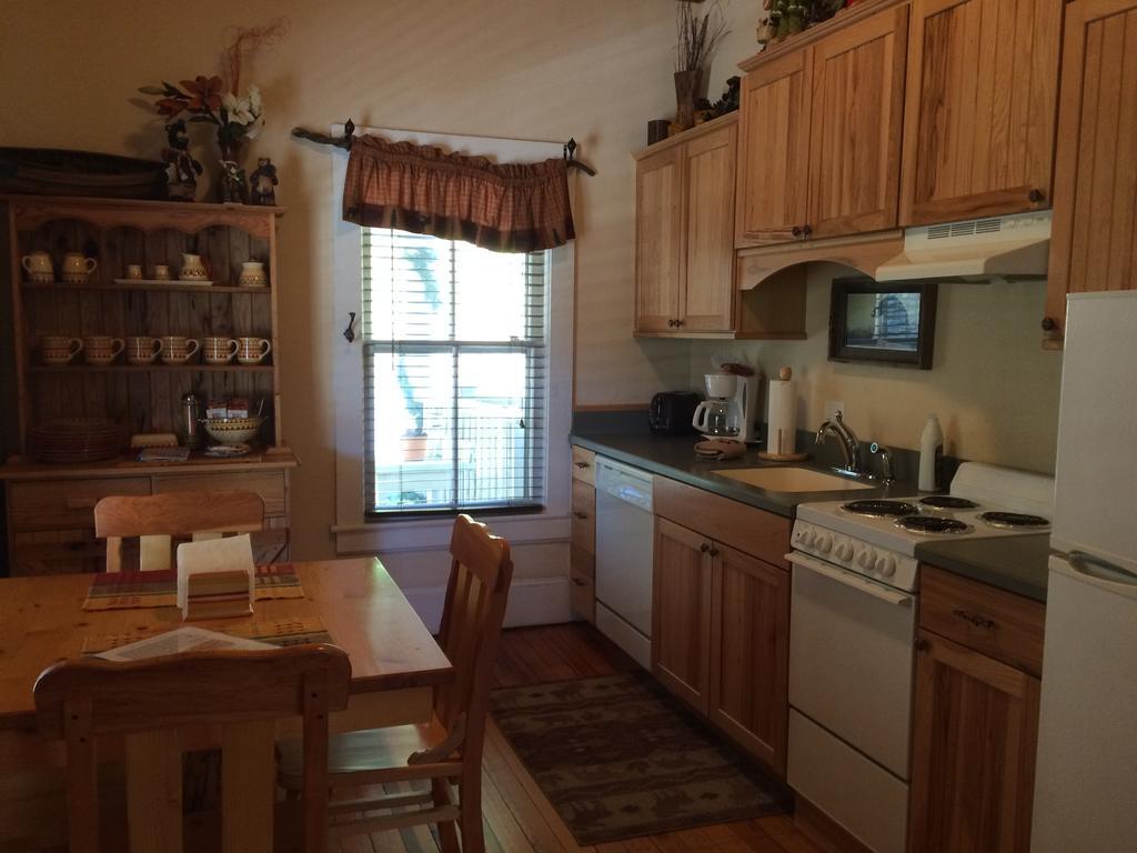 Calhoun House Inn & Suites Bryson City Dış mekan fotoğraf
